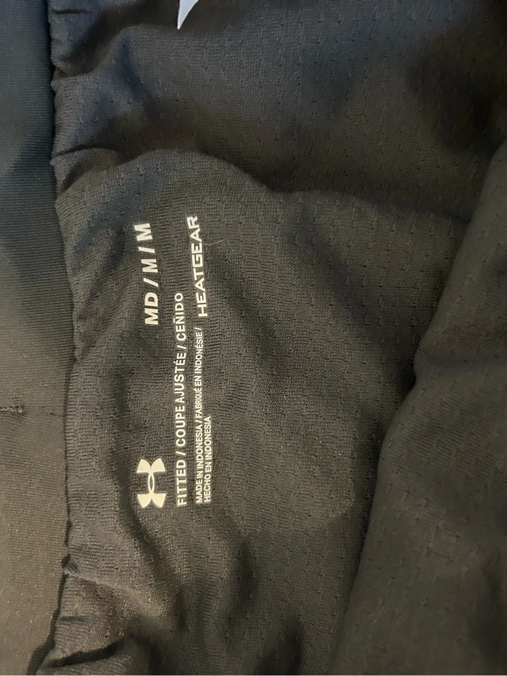 Under Armour Men's Olive Gray Athletic Shorts with Black Accents - Picture 4 of 5